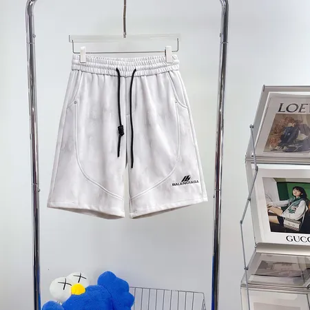 セリーヌ ショートパンツ