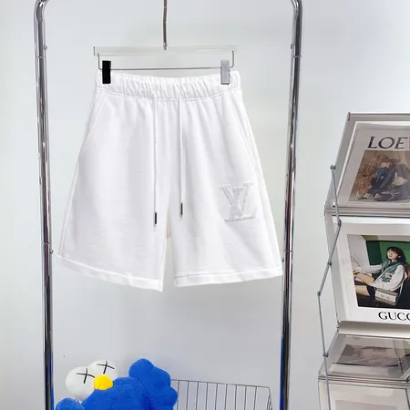 ルイヴィトン ショートパンツ