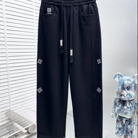 ジバンシィ カジュアルパンツ