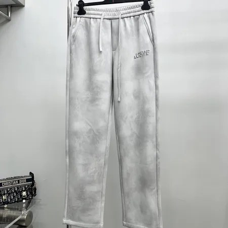 ロエベ カジュアルパンツ