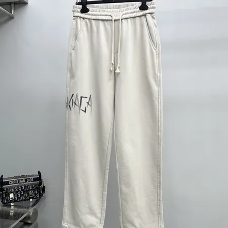 バレンシアガ カジュアルパンツ