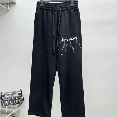 ジバンシィ カジュアルパンツ