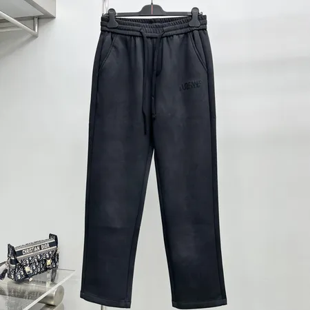 ロエベ カジュアルパンツ