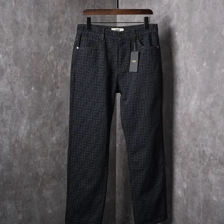 フェンディ ジーンズ