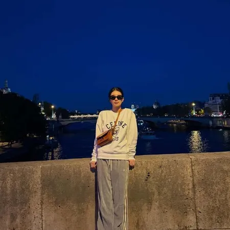 セリーヌ カジュアルパンツ