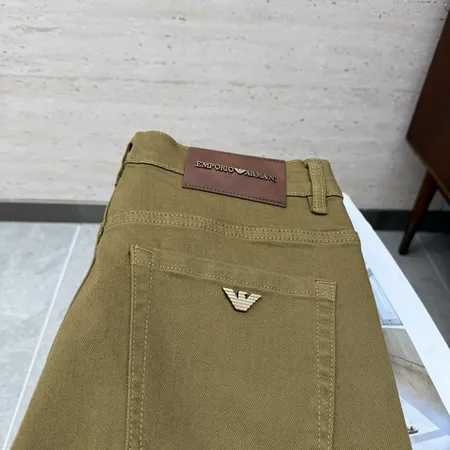 アルマーニ ジーンズ