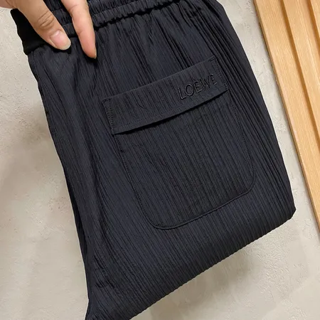 ロエベ カジュアルパンツ