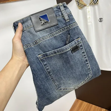 プラダ ジーンズ