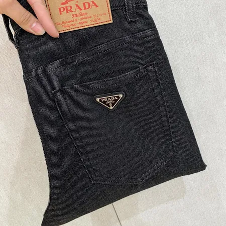 プラダ ジーンズ