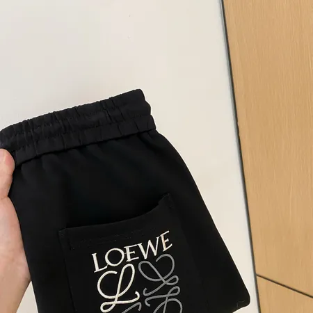 ロエベ カジュアルパンツ