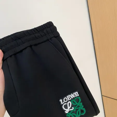 ロエベ カジュアルパンツ