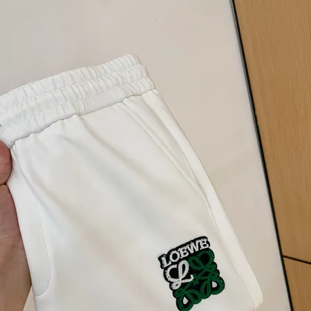 ロエベ カジュアルパンツ