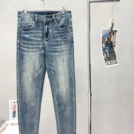 アルマーニ ジーンズ