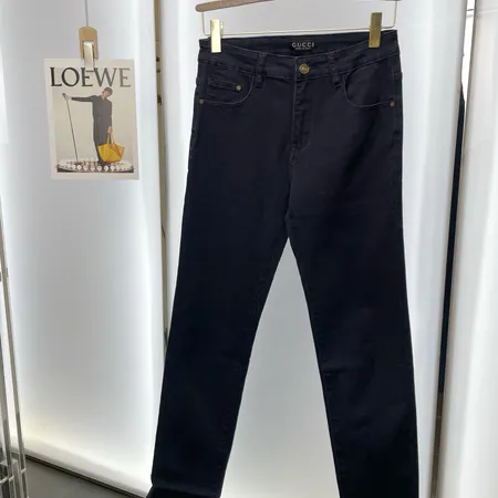 グッチ ジーンズ