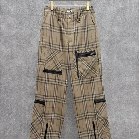 バーバリー ス カジュアルパンツ