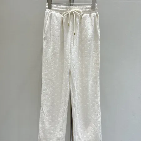 ルイヴィトン カジュアルパンツ