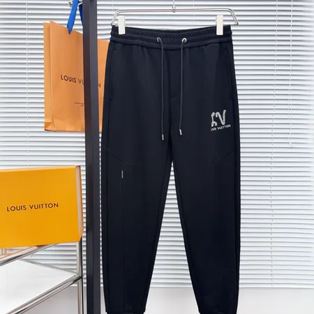 ルイヴィトン カジュアルパンツ