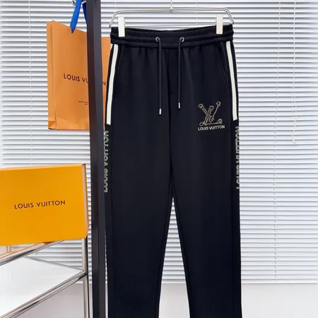 ルイヴィトン カジュアルパンツ