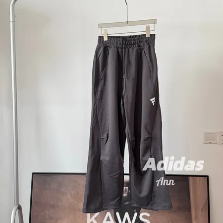 ナイキ カジュアルパンツ