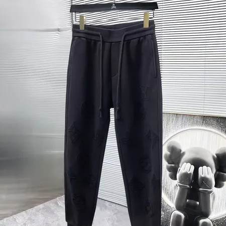 ルイヴィトン カジュアルパンツ