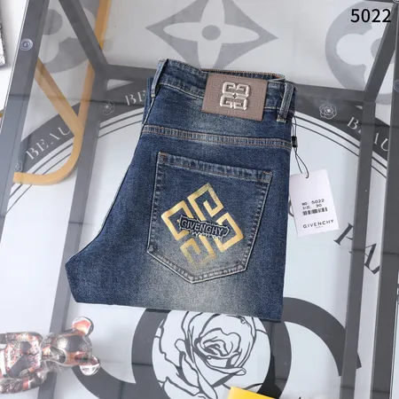 ロエベ ジーンズ