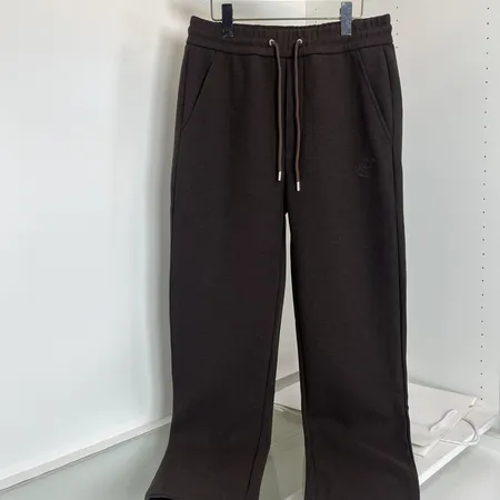 プラダ カジュアルパンツ