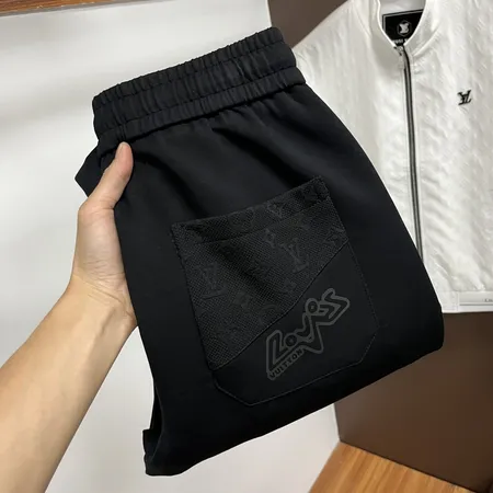 ルイヴィトン カジュアルパンツ