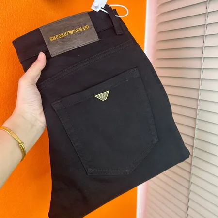 アルマーニ ジーンズ