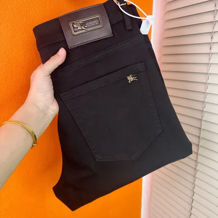 バーバリー ス ジーンズ