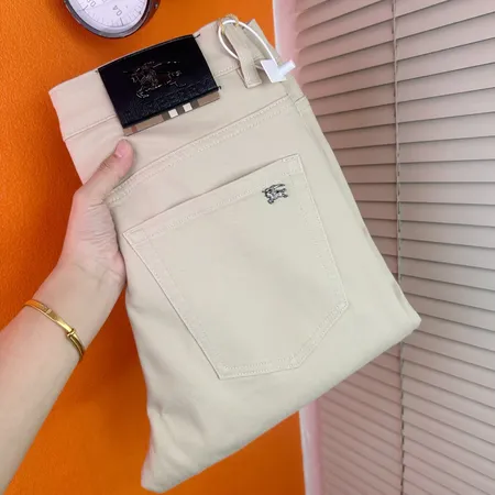 バーバリー ス ジーンズ