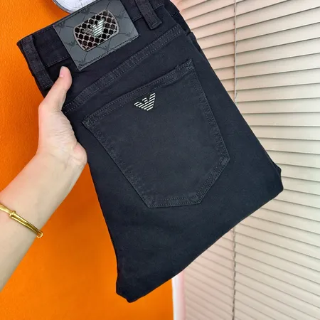 アルマーニ ジーンズ