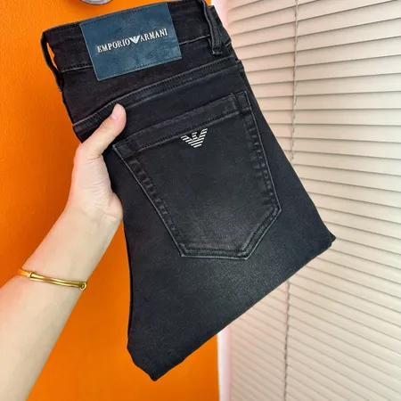 アルマーニ ジーンズ