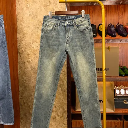 バーバリー ス ジーンズ