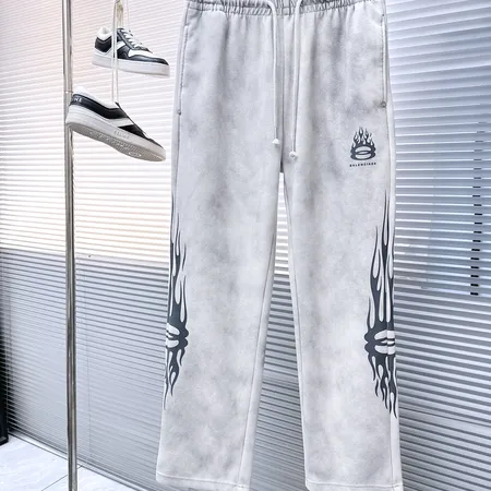 バレンシアガ カジュアルパンツ