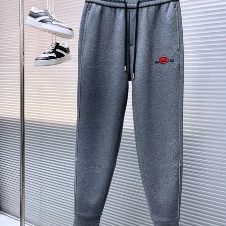 バレンシアガ カジュアルパンツ