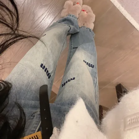 フェラガモ ジーンズ