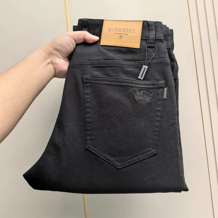 バーバリー ス ジーンズ