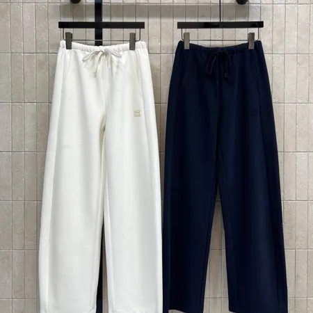 ミュウミュウ カジュアルパンツ