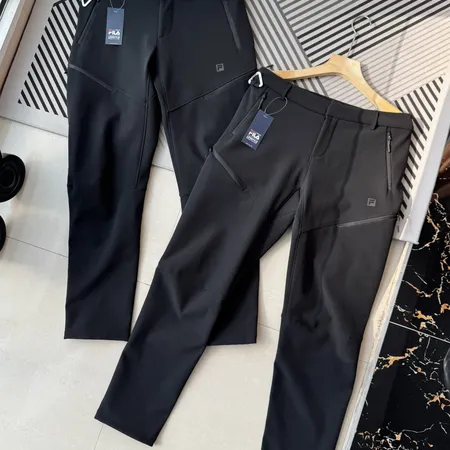 フィラ カジュアルパンツ