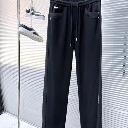 プラダ カジュアルパンツ