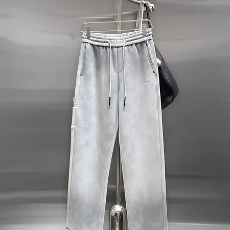 プラダ カジュアルパンツ