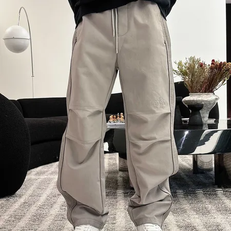 バレンシアガ カジュアルパンツ