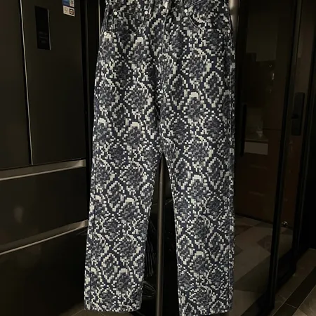 ルイヴィトン ジーンズ