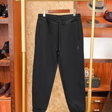 ロエベ カジュアルパンツ