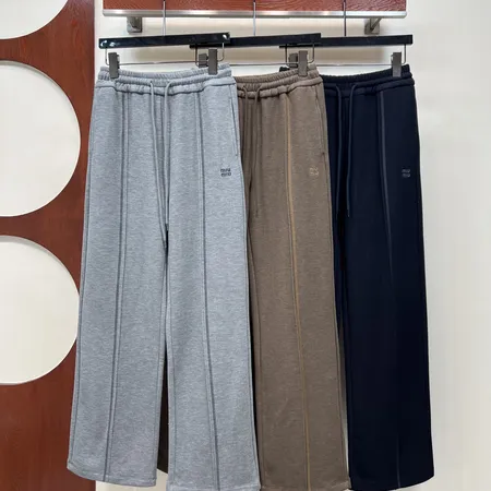 ミュウミュウ カジュアルパンツ