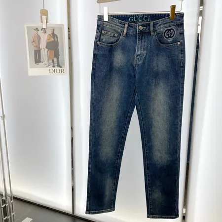 グッチ ジーンズ