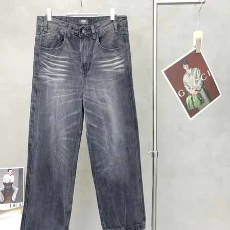 フェンディ ジーンズ