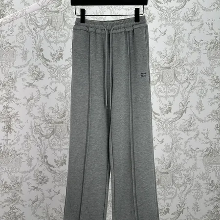 ミュウミュウ カジュアルパンツ