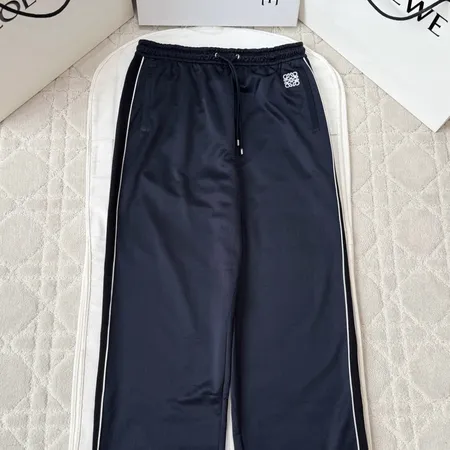 ロエベ カジュアルパンツ