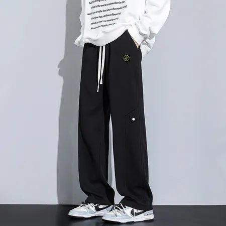 フェラガモ カジュアルパンツ